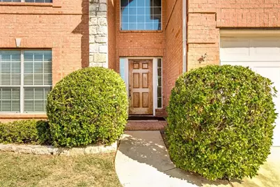 4500 Shady Hollow Drive, Fort Worth, TX 76123 - Photo 2