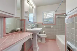 6150 Ravendale Ln, Dallas, TX 75214 - Photo 10