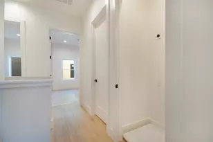 2203 Hondo Ave, Dallas, TX 75219 - Photo 22