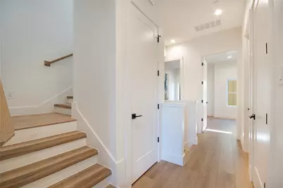 2203 Hondo Avenue #103, Dallas, TX 75219 - Photo 18