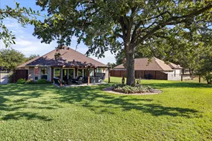 6921 Westover Dr, Granbury, TX 76049 - Photo 34