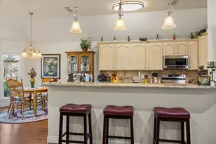 6921 Westover Dr, Granbury, TX 76049 - Photo 14