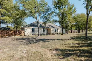 2350 Grindstone Rd, Millsap, TX 76066 - Photo 4