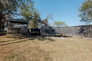 2350 Grindstone Rd, Millsap, TX 76066 - Photo 24