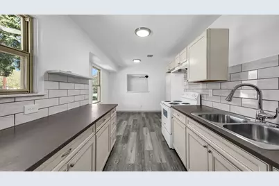 1404 SE 12th Street, Mineral Wells, TX 76067 - Photo 12