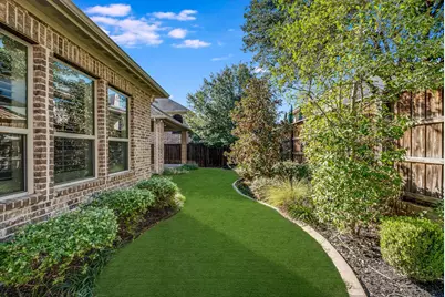 679 Flagstone Drive, Irving, TX 75039 - Photo 26