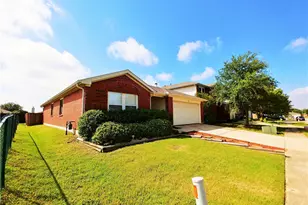 1436 Brandywine Ln, Little Elm, TX 75068 - Photo 4