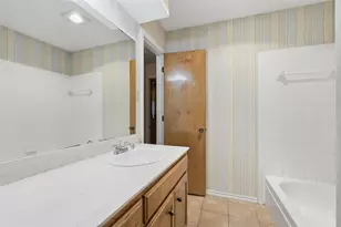 105 Alsbury Blvd, Burleson, TX 76028 - Photo 24