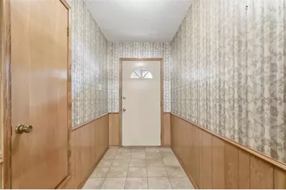 105 Alsbury Boulevard, Burleson, TX 76028 - Photo 6