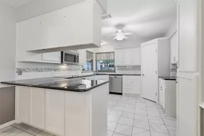 105 Alsbury Boulevard, Burleson, TX 76028 - Photo 16