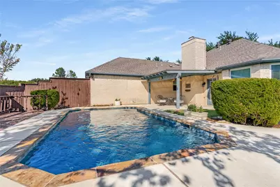 2401 Manchester Drive, Carrollton, TX 75006 - Photo 28