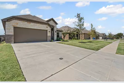 341 Saltmeadow Lane, Red Oak, TX 75154 - Photo 4