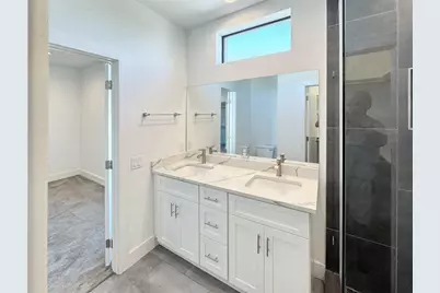 1931 N Prairie Avenue #2, Dallas, TX 75204 - Photo 30