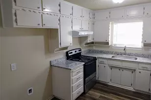 2104 Green Apple Ln, Arlington, TX 76014 - Photo 4