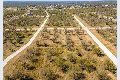 1401 Cirrus Loop, Granbury, TX 76049 - Photo 6