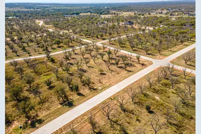 1401 Cirrus Loop, Granbury, TX 76049 - Photo 10