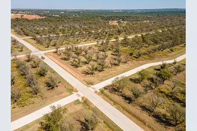 1401 Cirrus Loop, Granbury, TX 76049 - Photo 2