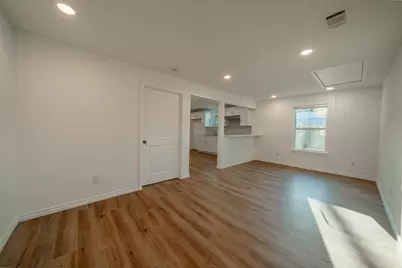 3412 E Illinois Avenue, Dallas, TX 75216 - Photo 30