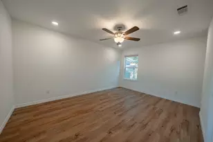 3412 E Illinois Ave, Dallas, TX 75216 - Photo 22