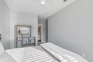 3926 Holland Ave, Dallas, TX 75219 - Photo 32