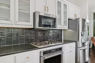 3926 Holland Ave, Dallas, TX 75219 - Photo 20