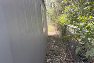 1407 Pidcoke St, Gatesville, TX 76528 - Photo 16