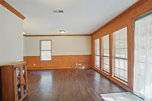 1312 Robyn Rd, Azle, TX 76020 - Photo 12