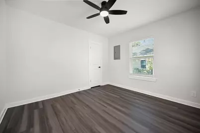 3824 Stuart Drive, Fort Worth, TX 76110 - Photo 16