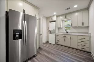 3824 Stuart Dr, Fort Worth, TX 76110 - Photo 12