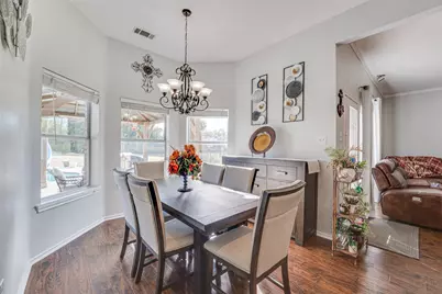 300 Springfield Lane, Red Oak, TX 75154 - Photo 10