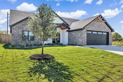 960 Gallant Fox Road, Hewitt, TX 76643 - Photo 2
