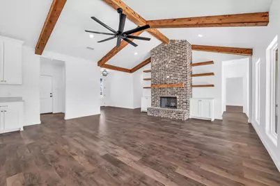960 Gallant Fox Road, Hewitt, TX 76643 - Photo 8