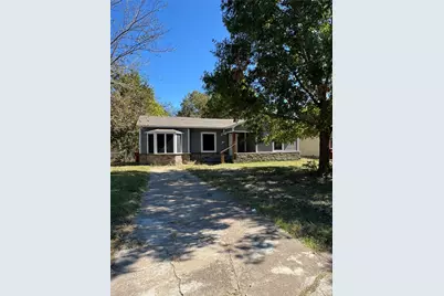 1406 Pecan, Bonham, TX 75418 - Photo 1