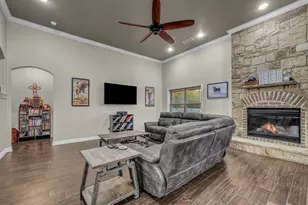 200 Waynell St, White Settlement, TX 76108 - Photo 4