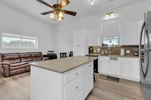 139 Yellowstone Dr, Whitney, TX 76692 - Photo 4