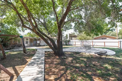 2302 11th Street, Brownwood, TX 76801 - Photo 24