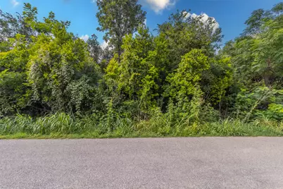 2711 Forest Park Drive, Granbury, TX 76048 - Photo 2