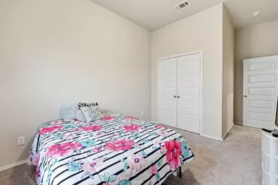 1204 Queens Brook Lane, Fort Worth, TX 76140 - Photo 18