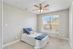 6748 Plaza Via, Irving, TX 75039 - Photo 18