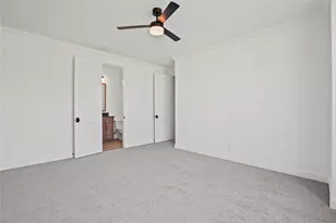 2012 Skylane Dr, Granbury, TX 76049 - Photo 32