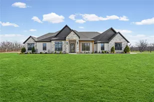 2012 Skylane Dr, Granbury, TX 76049 - Photo 1