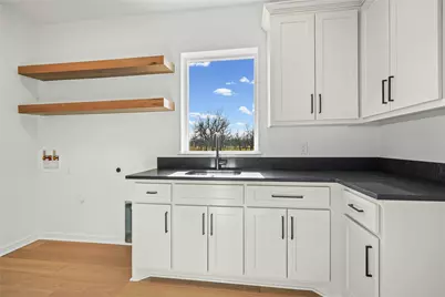 2012 Skylane Drive, Granbury, TX 76049 - Photo 28