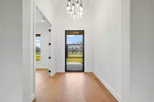 2012 Skylane Dr, Granbury, TX 76049 - Photo 4