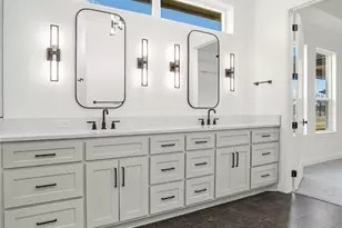 2012 Skylane Dr, Granbury, TX 76049 - Photo 22