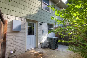 1500 Lipscomb St, Fort Worth, TX 76104 - Photo 18