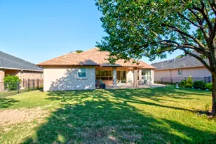 9605 Orangewood Trail, Denton, TX 76207 - Photo 32