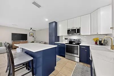 10018 Olmos Drive #10020, Dallas, TX 75218 - Photo 16