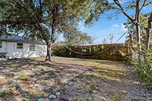 10018 Olmos Dr, Dallas, TX 75218 - Photo 34
