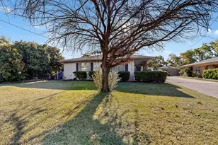 10018 Olmos Dr, Dallas, TX 75218 - Photo 36