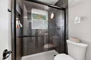 10018 Olmos Dr, Dallas, TX 75218 - Photo 24